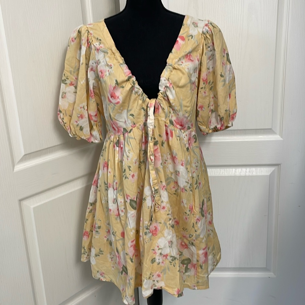 Abercrombie & Fitch puff sleeves floral dress Size L